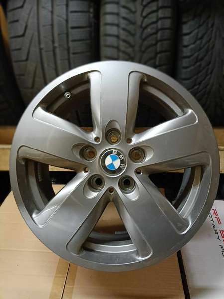 Alloy wheels  